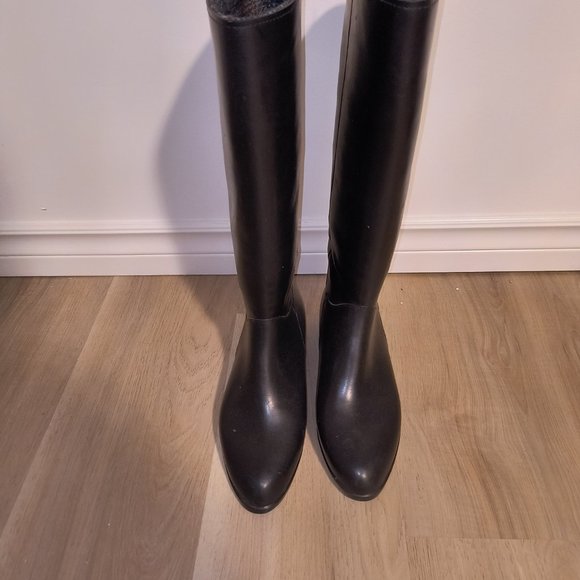 Weather Guard Boots - Picture 4 of 4